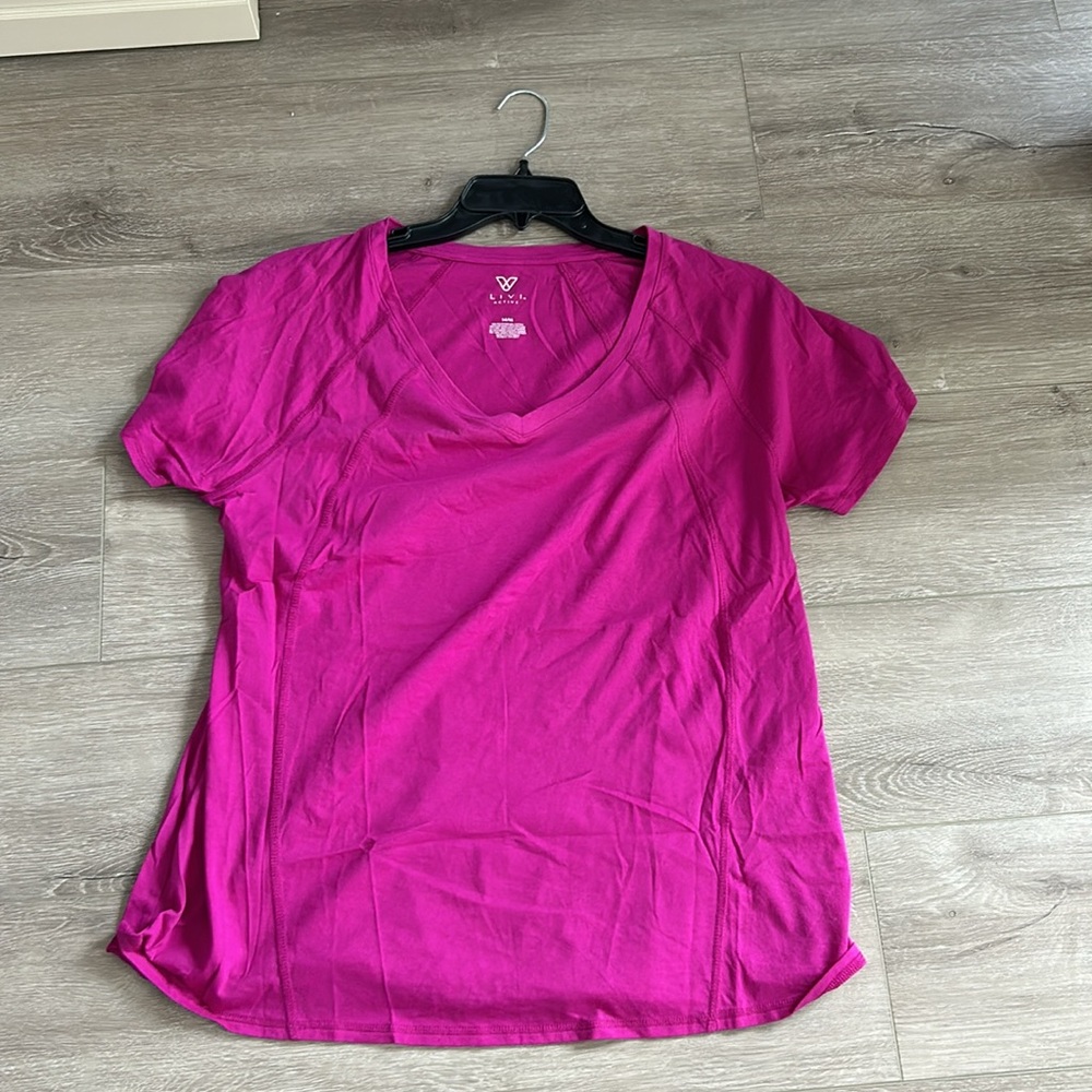 LIVI Active Tee Dark Pink 14/16 1X Plus Size